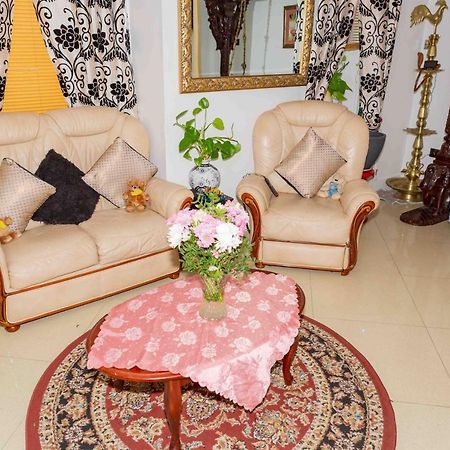 Benjamin Guest House Yiewsley المظهر الخارجي الصورة