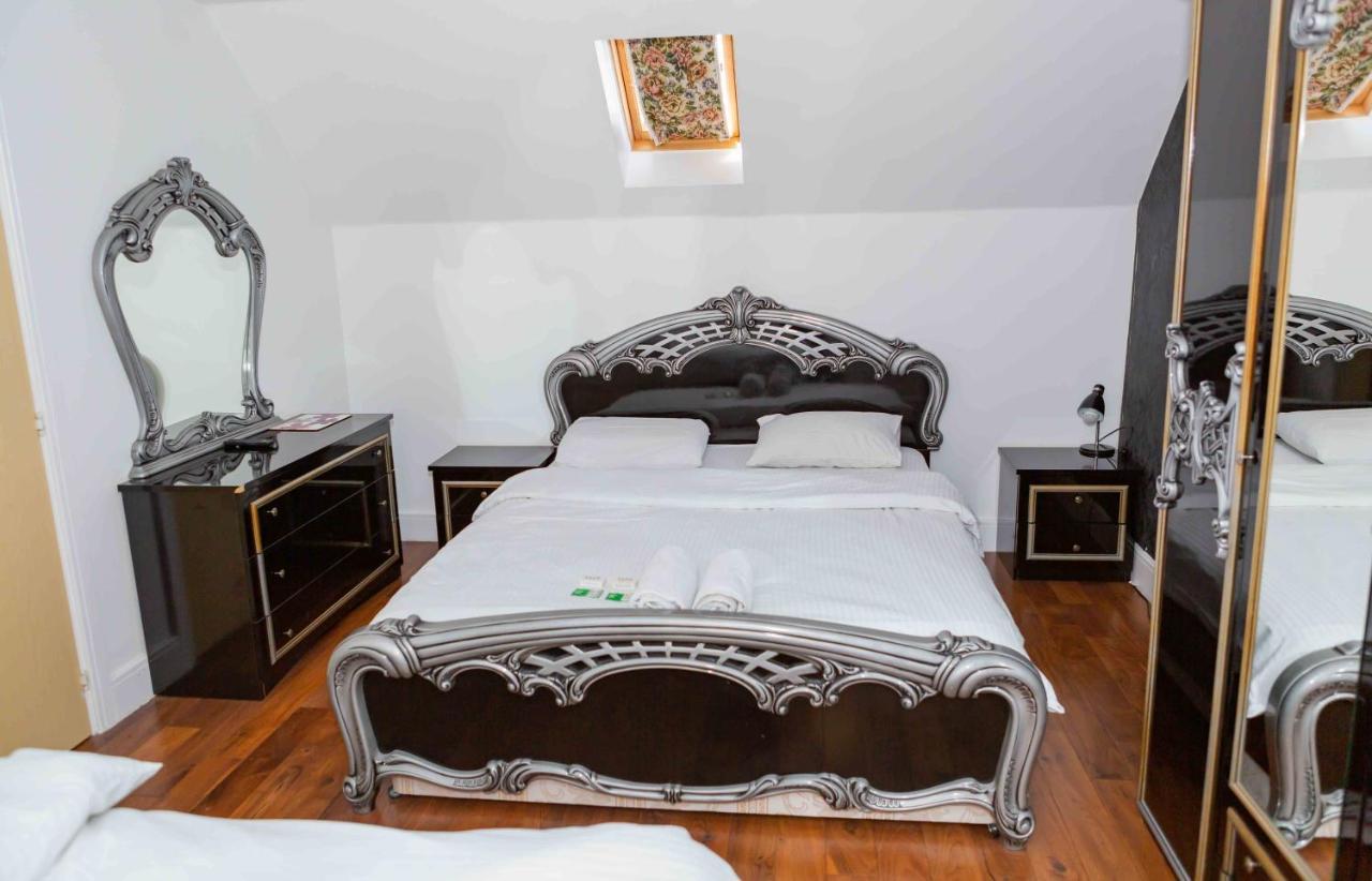 Benjamin Guest House Yiewsley المظهر الخارجي الصورة