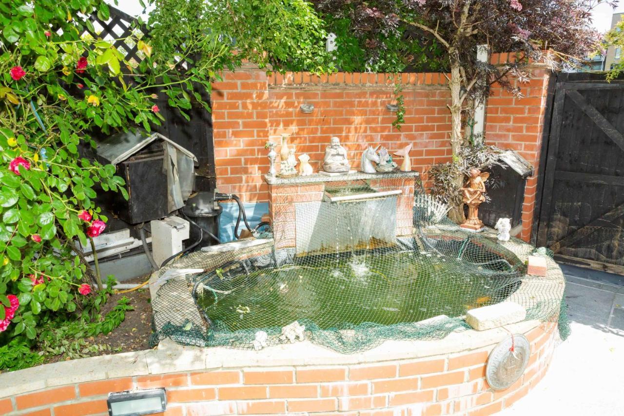 Benjamin Guest House Yiewsley المظهر الخارجي الصورة