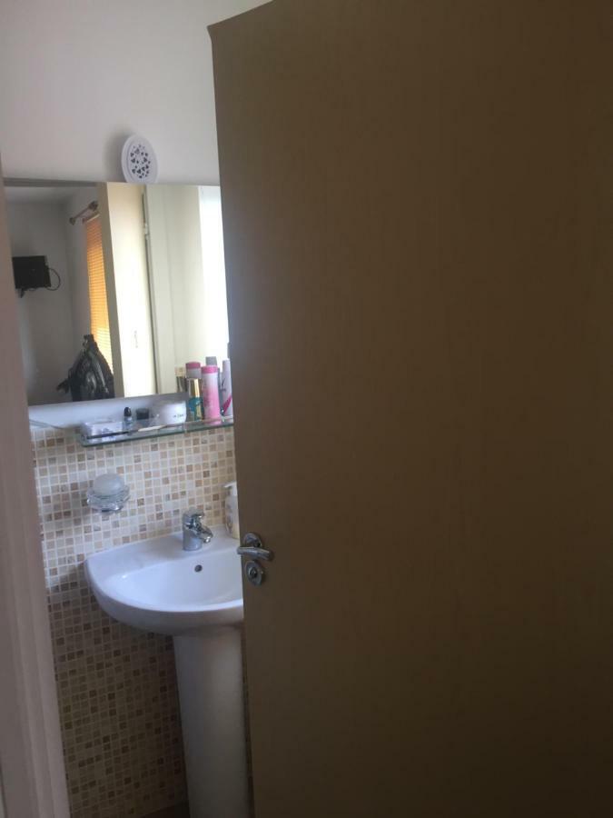 Benjamin Guest House Yiewsley المظهر الخارجي الصورة